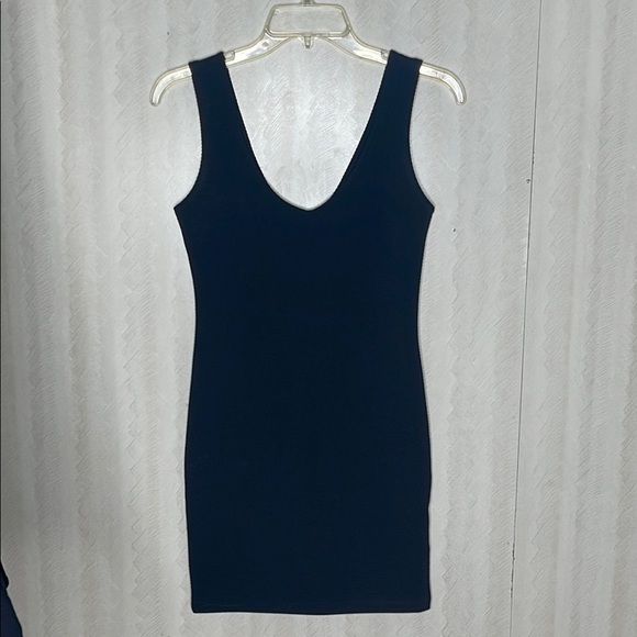 ❤️ 🆕 FOREVER 21 Elegant Black solid mini Dress Size S - Picture 2 of 5